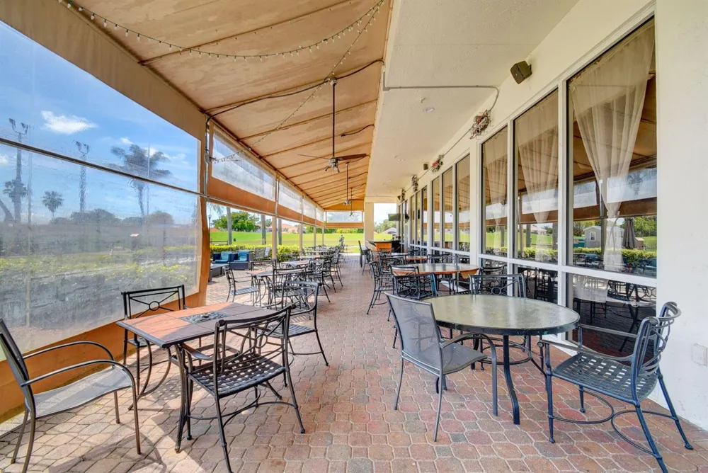 6405 Sand Hills Circle Lake Worth, FL 33463