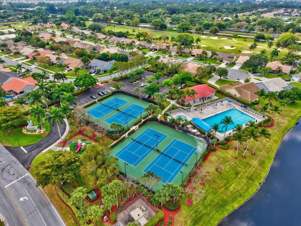 6405 Sand Hills Circle Lake Worth, FL 33463