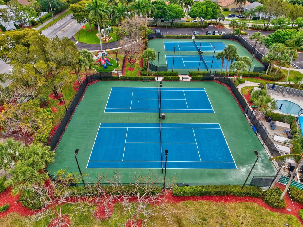 6405 Sand Hills Circle Lake Worth, FL 33463