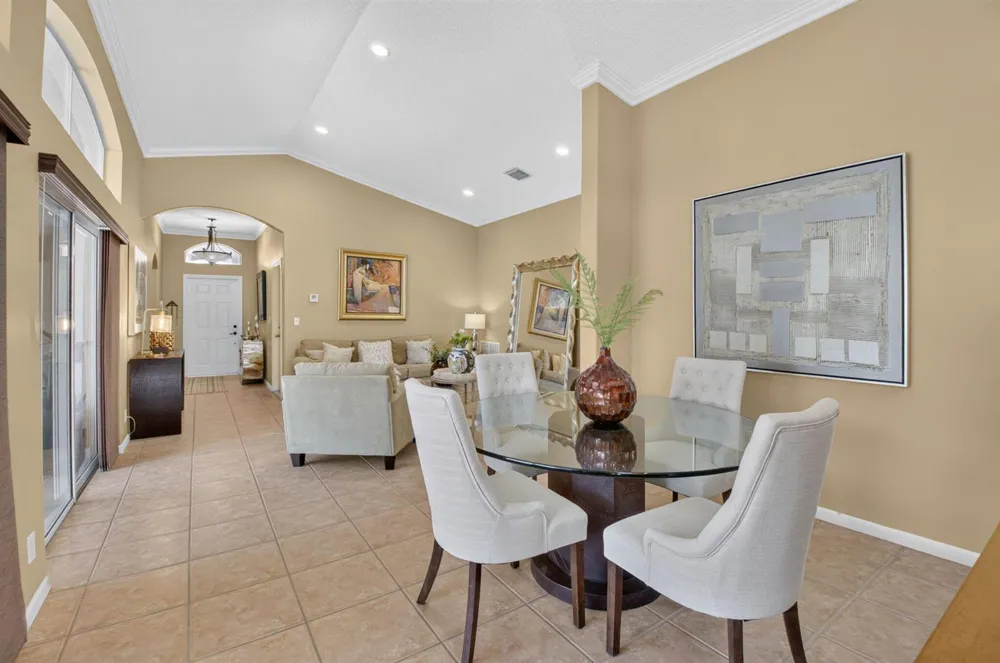 6405 Sand Hills Circle Lake Worth, FL 33463