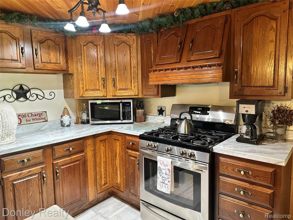 25 Bulgrien Road Moore Township, MI 48472
