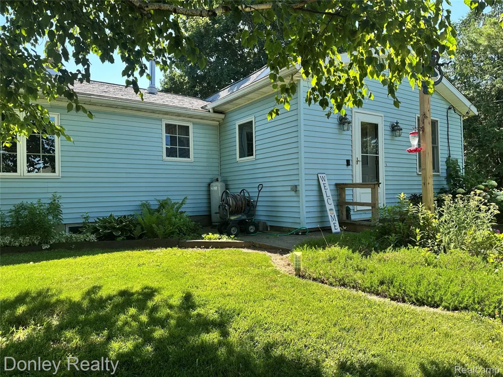 25 Bulgrien Road Moore Township, MI 48472