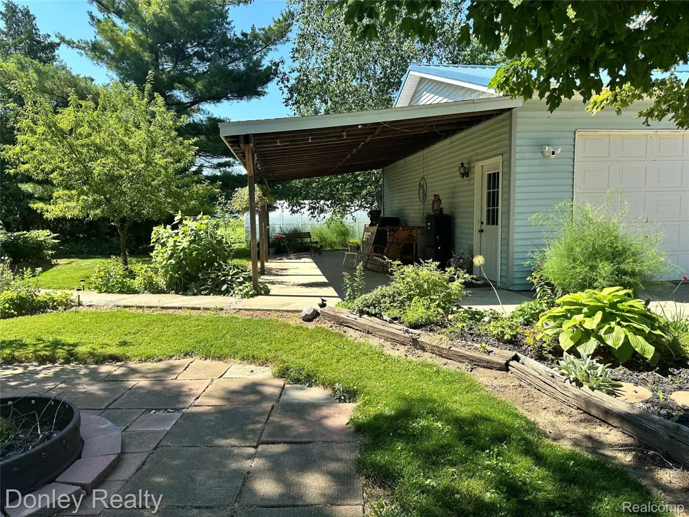 25 Bulgrien Road Moore Township, MI 48472