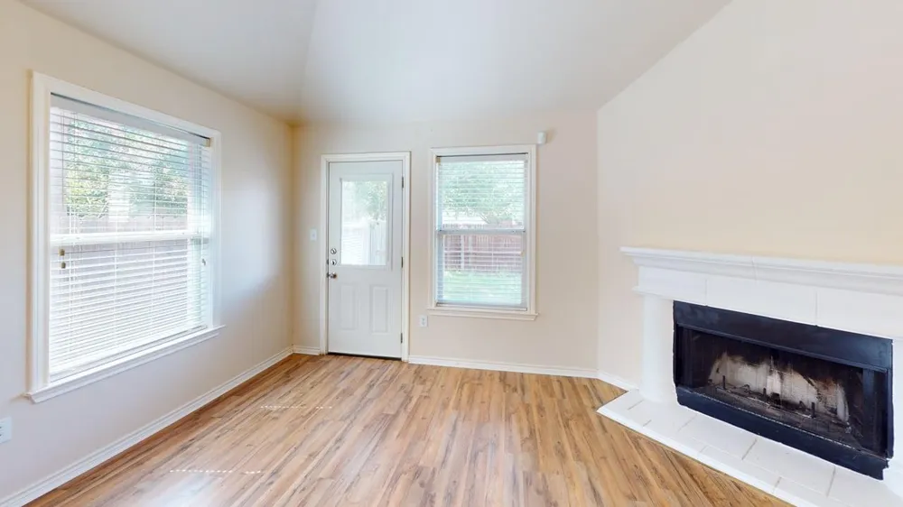 2816 Mission Tejas Drive Pflugerville, TX 78660
