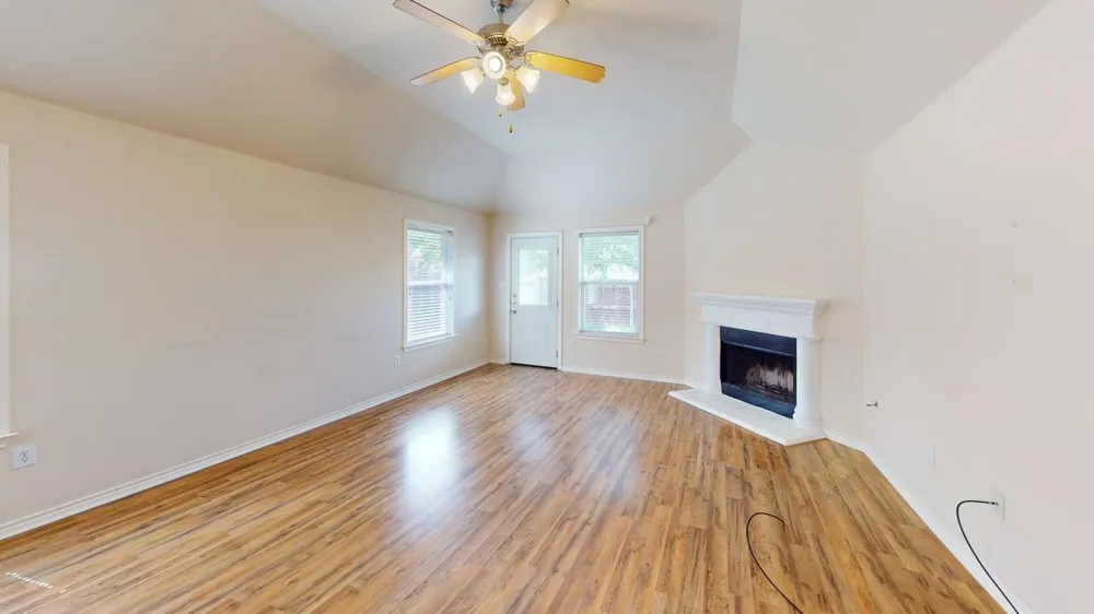2816 Mission Tejas Drive Pflugerville, TX 78660