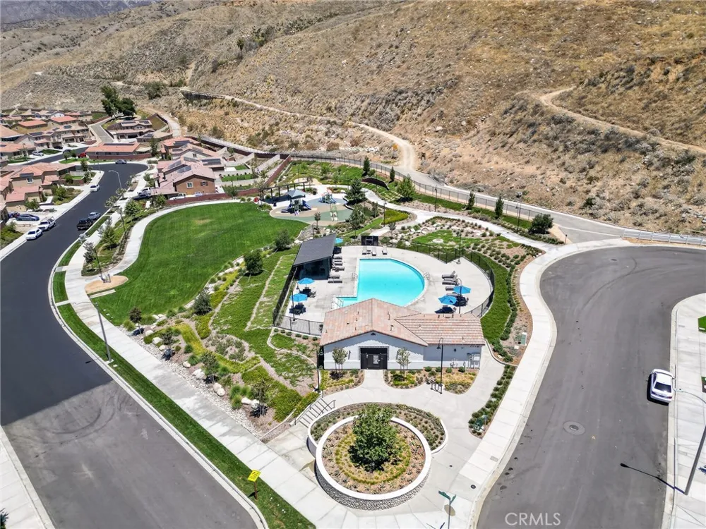 8010 Sorrento Highland, CA 92346