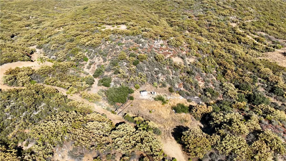 11 Cooper Cienega Truck Trail Anza, CA 92539