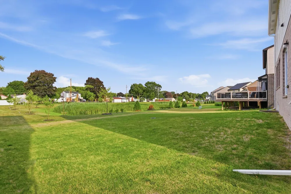 14456 Josephine Court Livonia, MI 48154