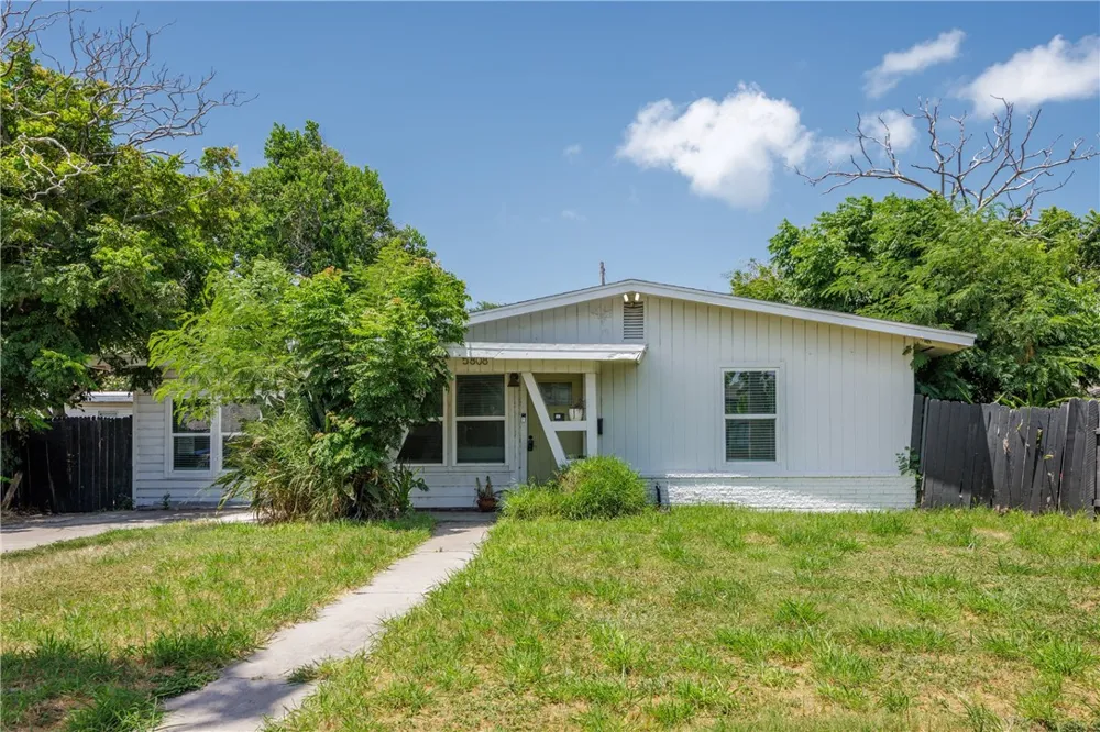 5808 Rio Vista Avenue Corpus Christi, TX 78412