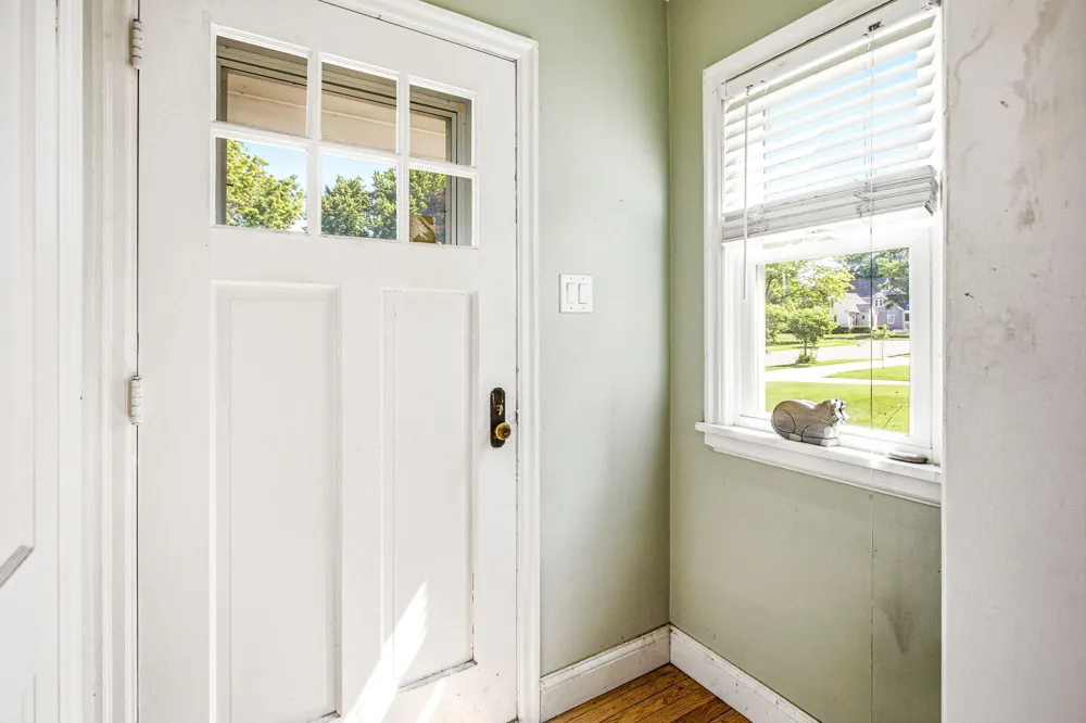 912 Kingsley Avenue St. Joseph, MI 49085