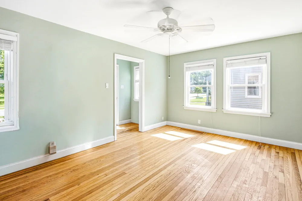 912 Kingsley Avenue St. Joseph, MI 49085