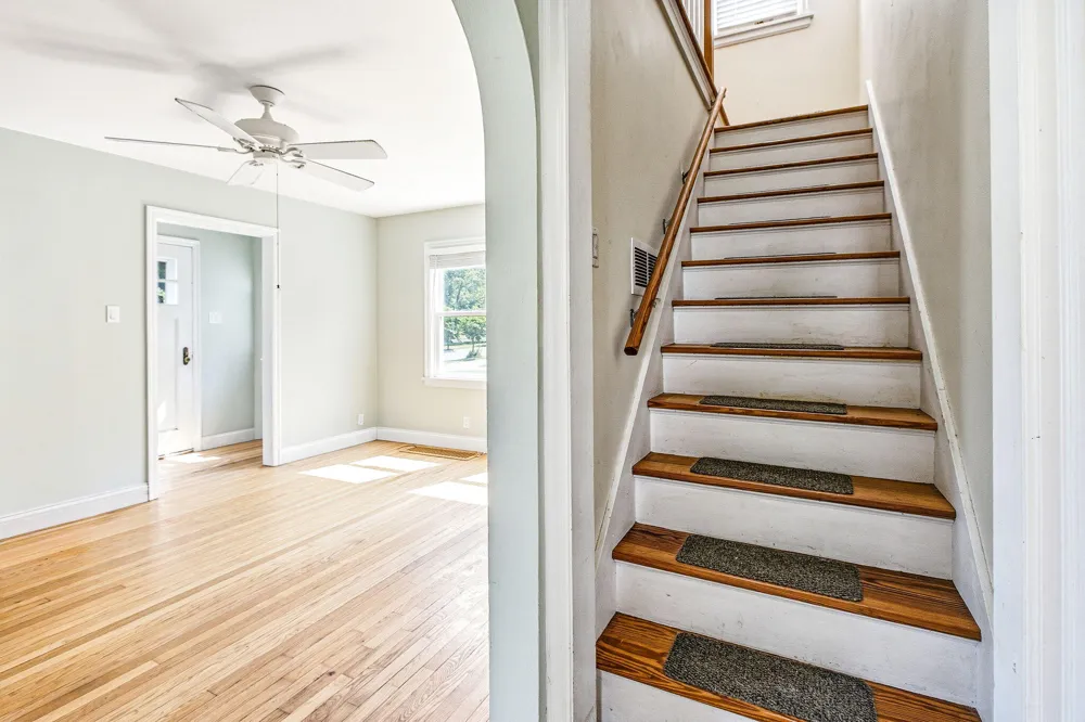 912 Kingsley Avenue St. Joseph, MI 49085