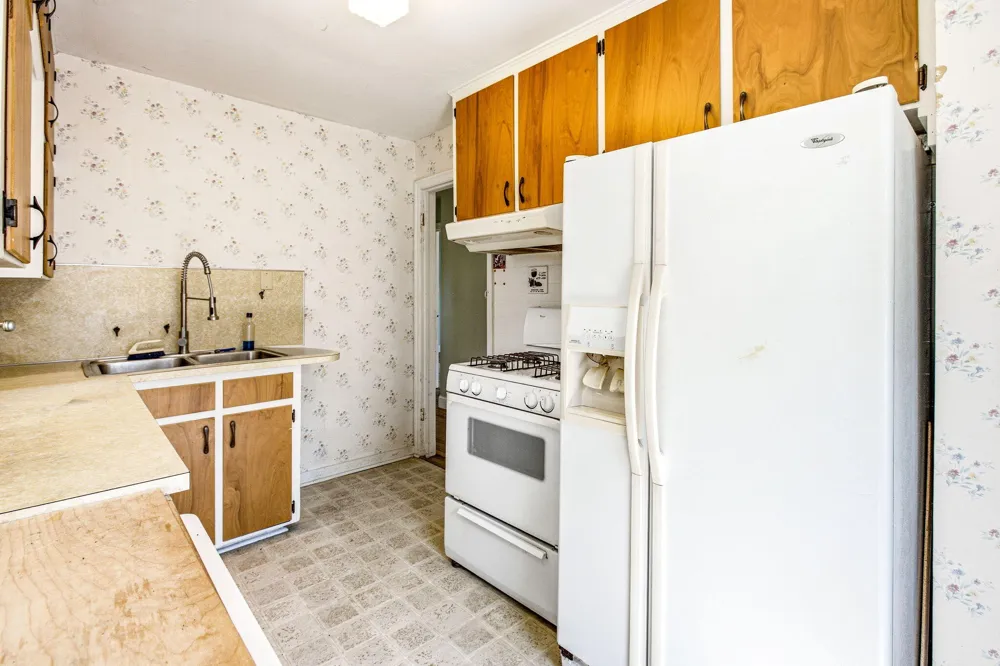 912 Kingsley Avenue St. Joseph, MI 49085