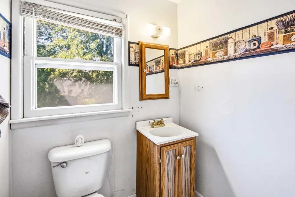 912 Kingsley Avenue St. Joseph, MI 49085