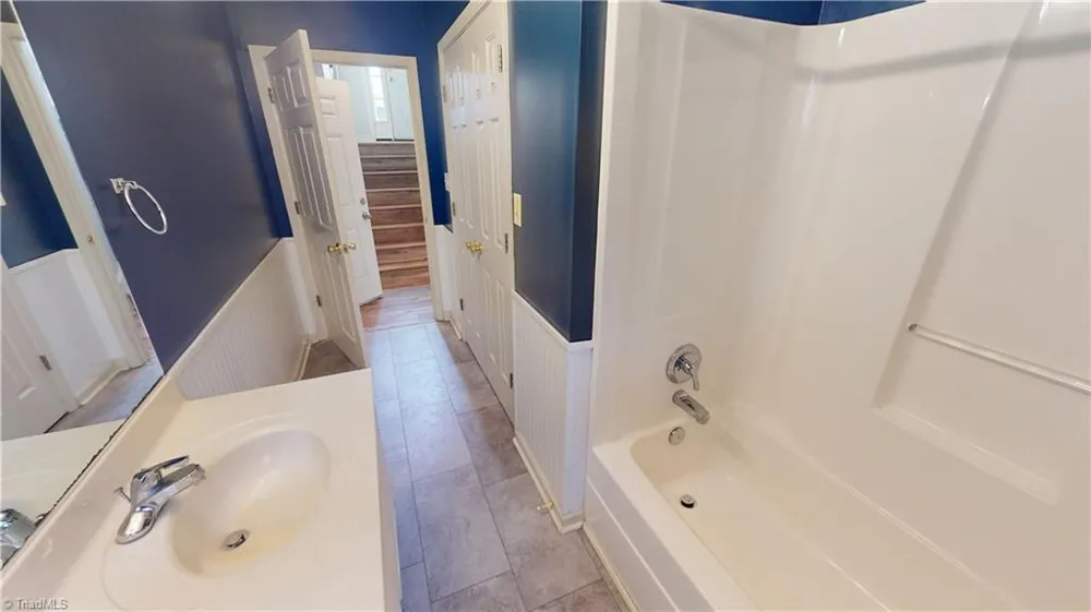 1636 Harper Spring Drive Clemmons, NC 27012