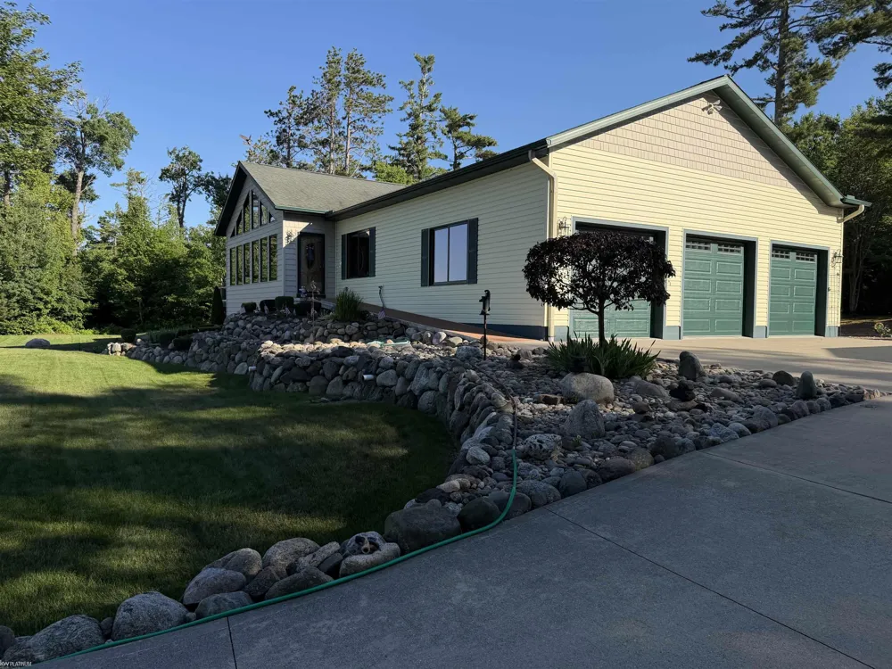 22870 US-23 Highway Millersburg Village, MI 49759
