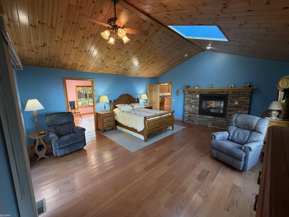 22870 US-23 Highway Millersburg Village, MI 49759