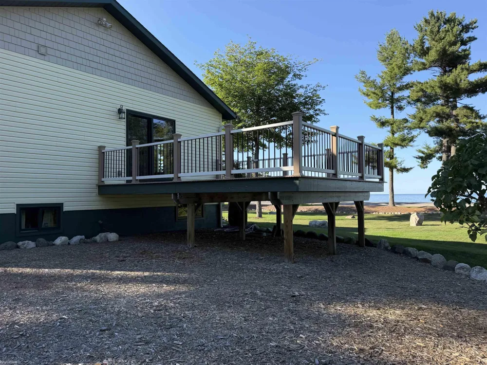 22870 US-23 Highway Millersburg Village, MI 49759