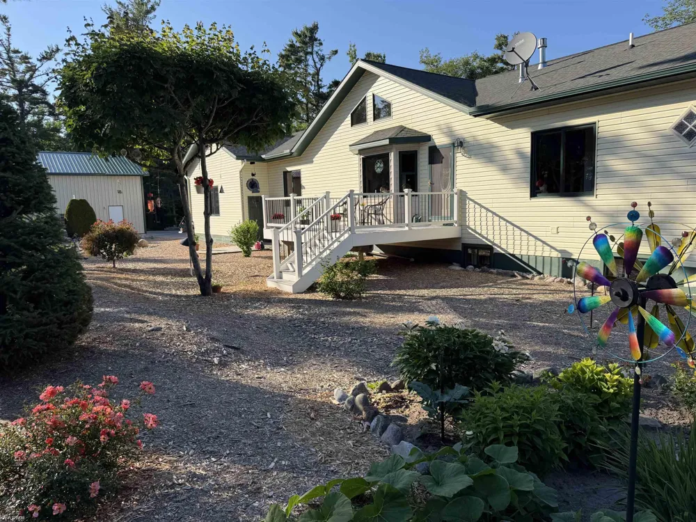 22870 US-23 Highway Millersburg Village, MI 49759