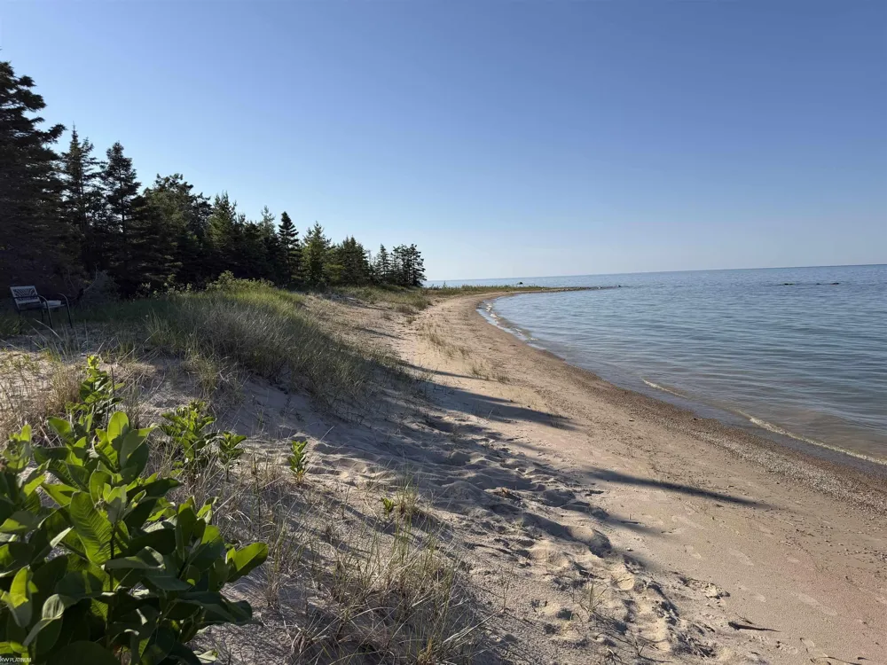 22870 US-23 Highway Millersburg Village, MI 49759