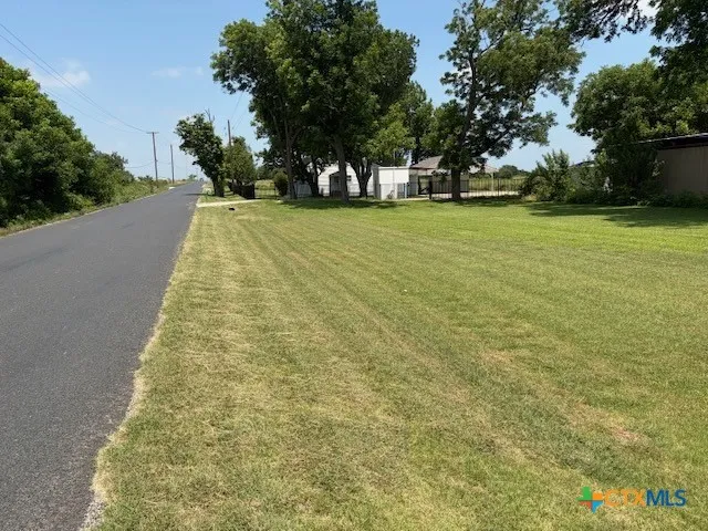 880 County Road 311 Road Jarrell, TX 76537