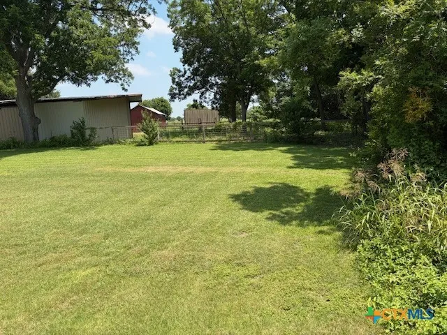 880 County Road 311 Road Jarrell, TX 76537