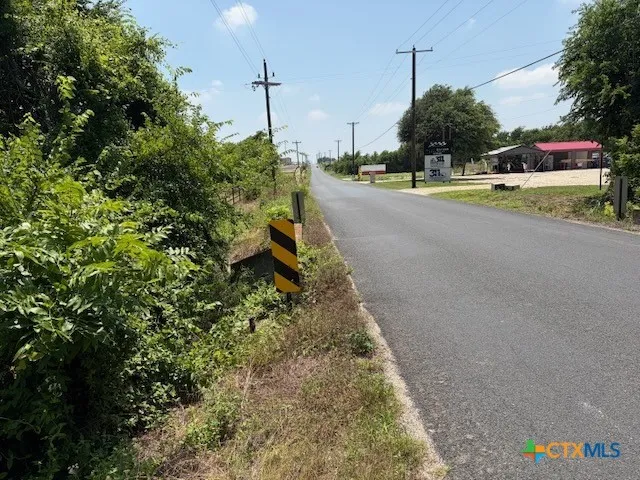 880 County Road 311 Road Jarrell, TX 76537