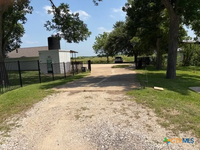 880 County Road 311 Road Jarrell, TX 76537