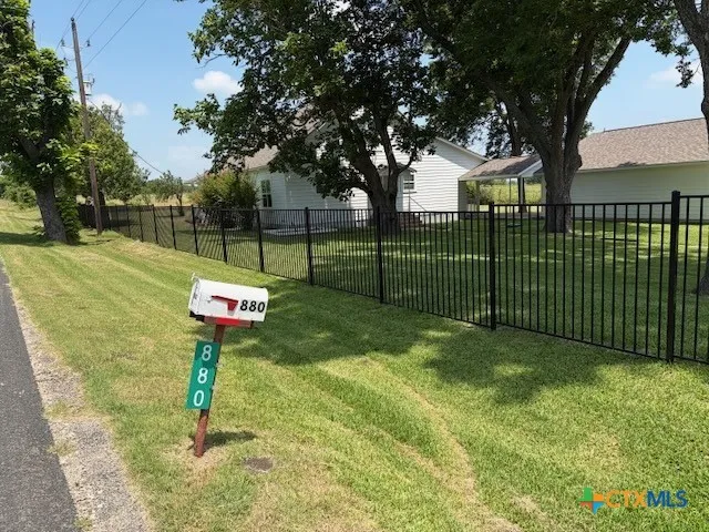 880 County Road 311 Road Jarrell, TX 76537