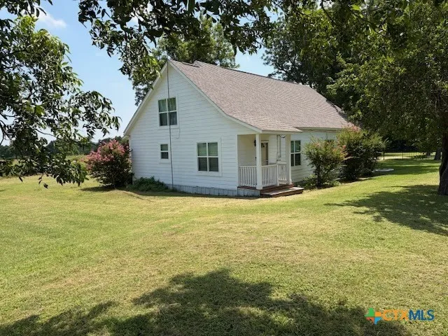 880 County Road 311 Road Jarrell, TX 76537