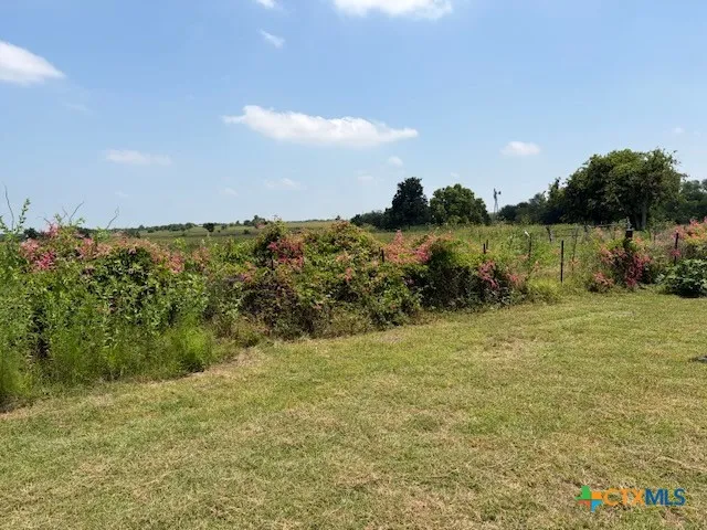 880 County Road 311 Road Jarrell, TX 76537