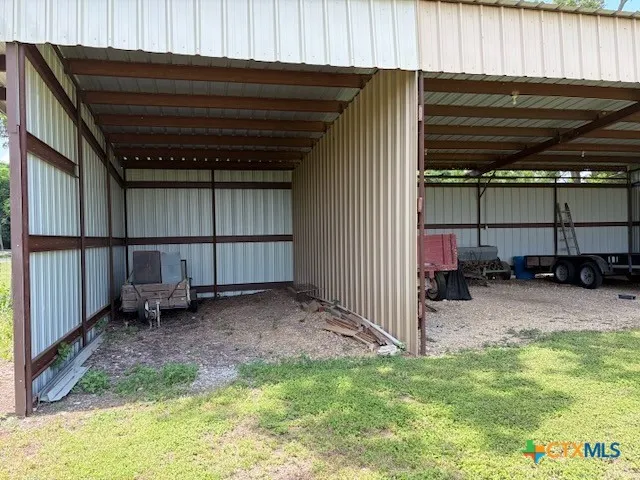 880 County Road 311 Road Jarrell, TX 76537
