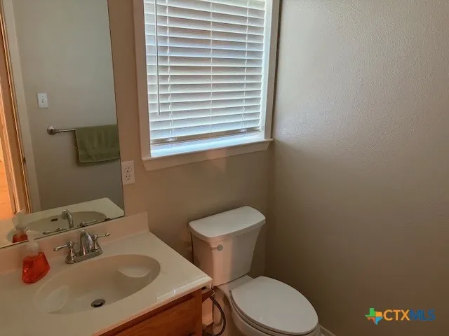 880 County Road 311 Road Jarrell, TX 76537