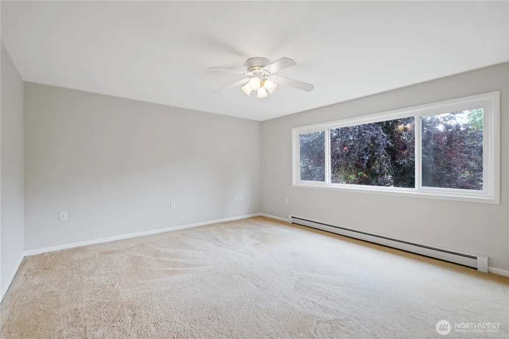 1408 20th Avenue #B-1 Longview, WA 98632