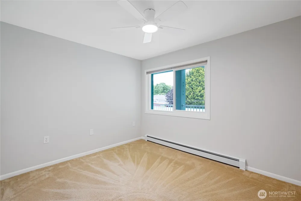 1408 20th Avenue #B-1 Longview, WA 98632