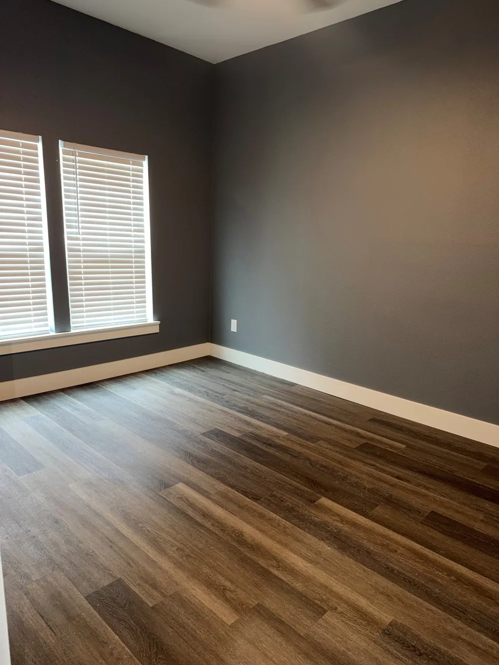 405 E Evans Street Hearne, TX 77859