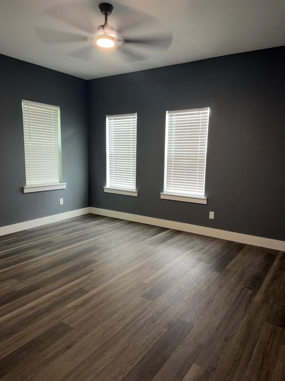405 E Evans Street Hearne, TX 77859