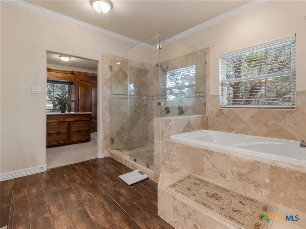 1041 Spanish Trail New Braunfels, TX 78132