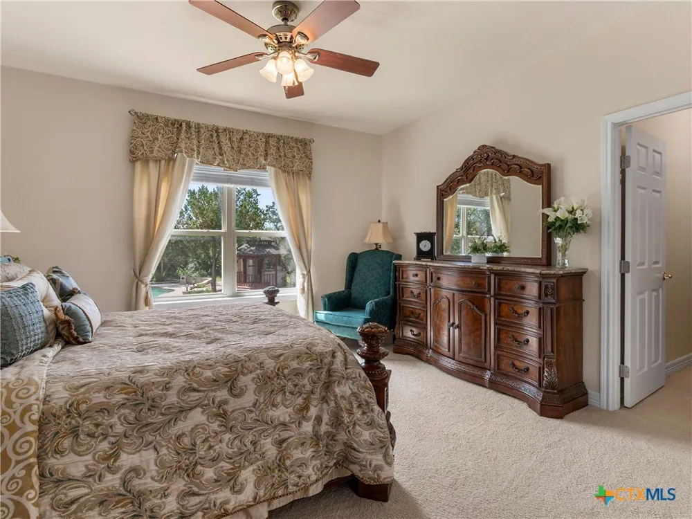 1041 Spanish Trail New Braunfels, TX 78132