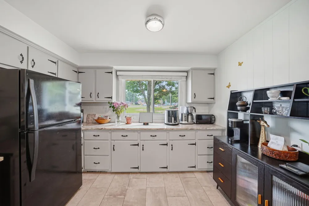 204 Edgewood Place Place Ferndale, MI 48220