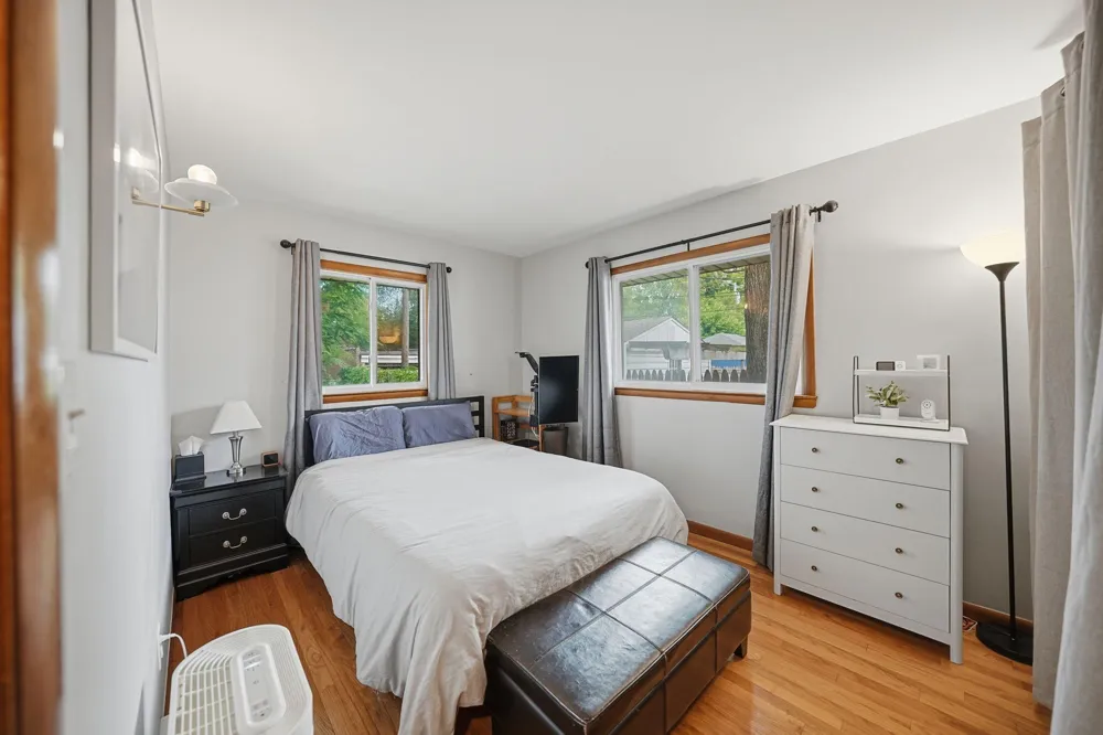 204 Edgewood Place Place Ferndale, MI 48220