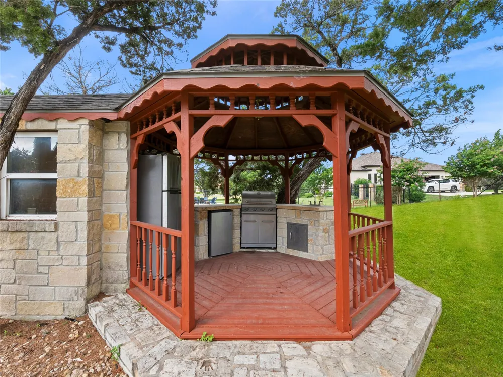 1041 Spanish Trail New Braunfels, TX 78132