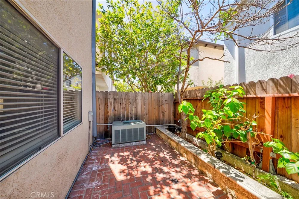1331 Abraham Terrace Harbor City, CA 90710