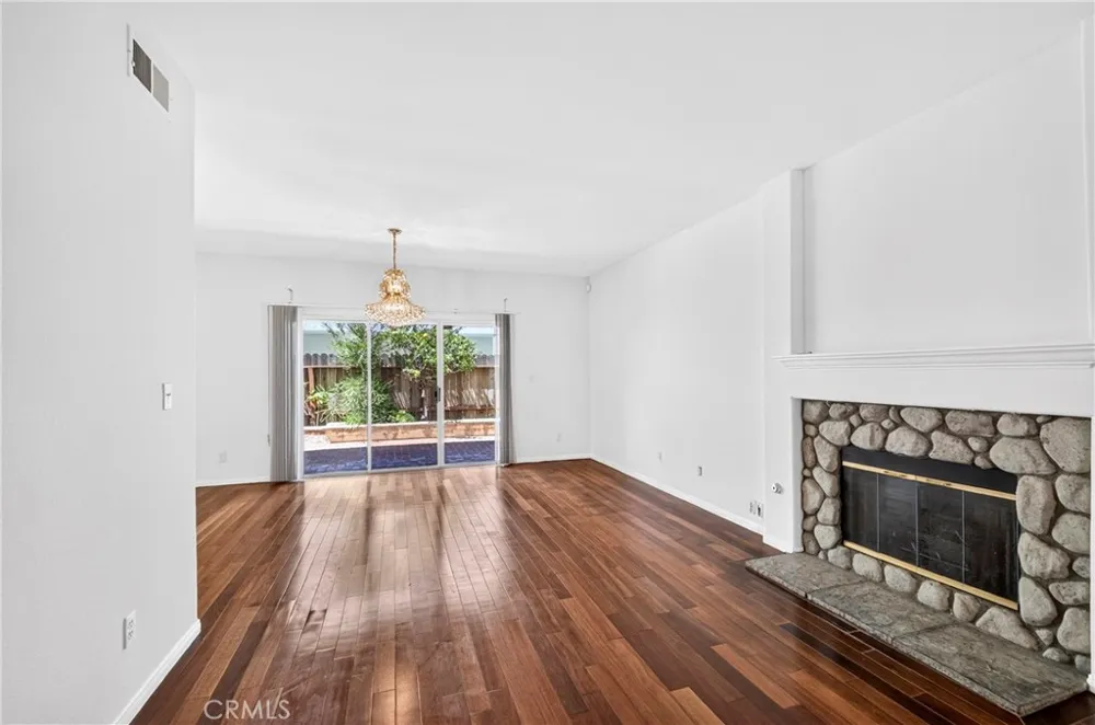 1331 Abraham Terrace Harbor City, CA 90710