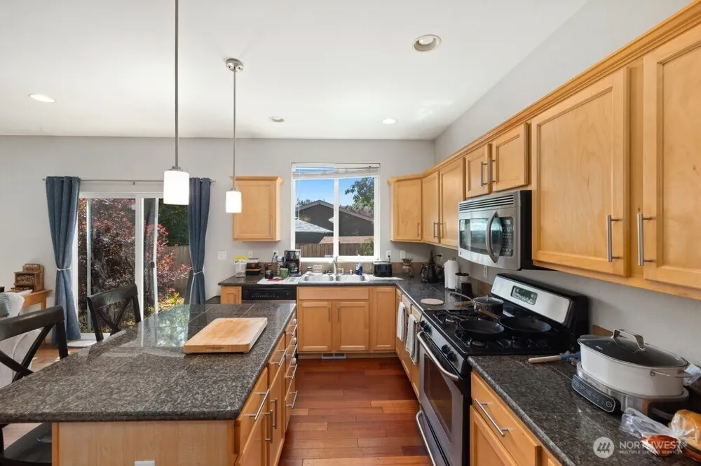 9416 200th Street E Graham, WA 98338