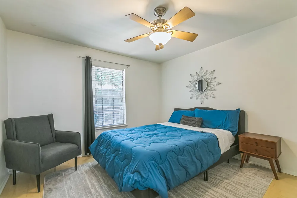 300 Crockett Street #210 Austin, TX 78704