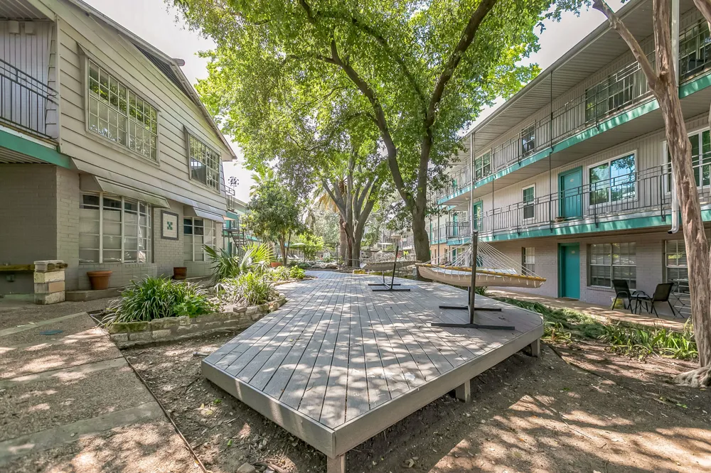 300 Crockett Street #210 Austin, TX 78704