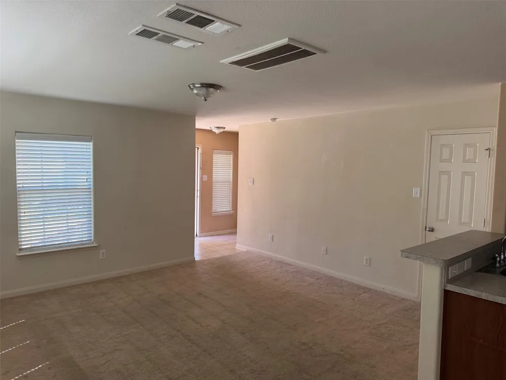 110 Cowpoke Court Newark, TX 76071