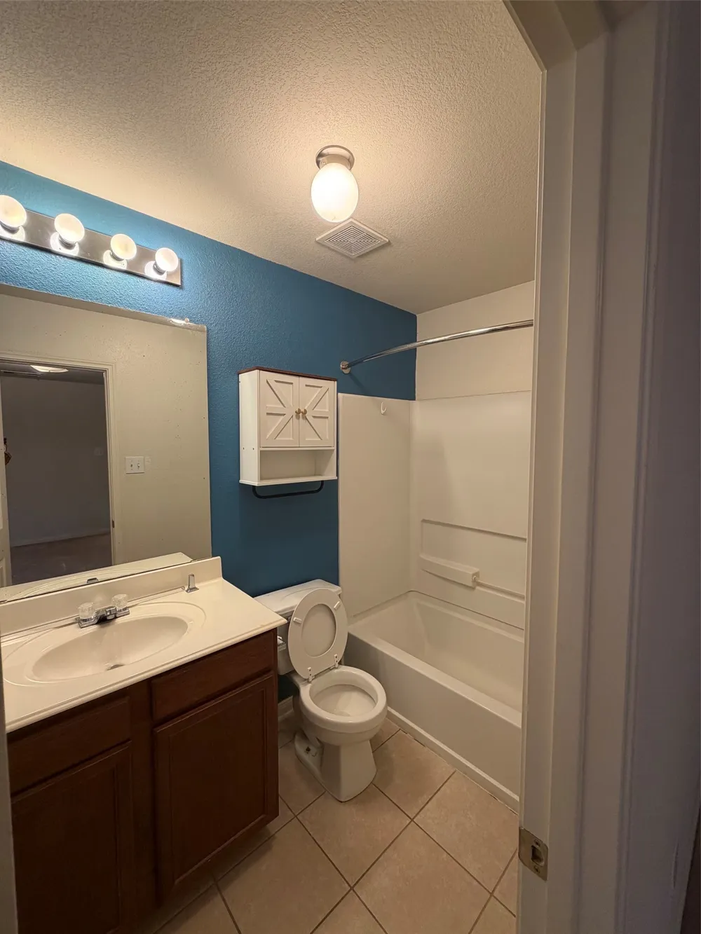 110 Cowpoke Court Newark, TX 76071