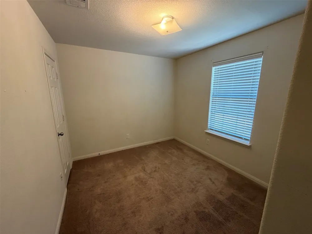 110 Cowpoke Court Newark, TX 76071